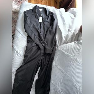 Long sleeve jumpsuit NWT